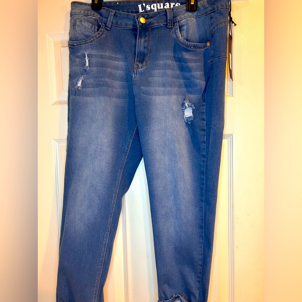 L’Square Jeans women’s size 16 New with tags